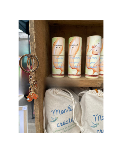 Lot Livre + 1 tote bag + 1 porte clef écureuil